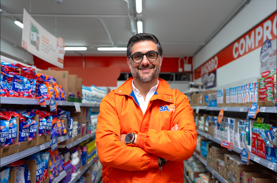 Tiendas 3A TIENE TRABAJO INFORMATE MAS Y POSTULA